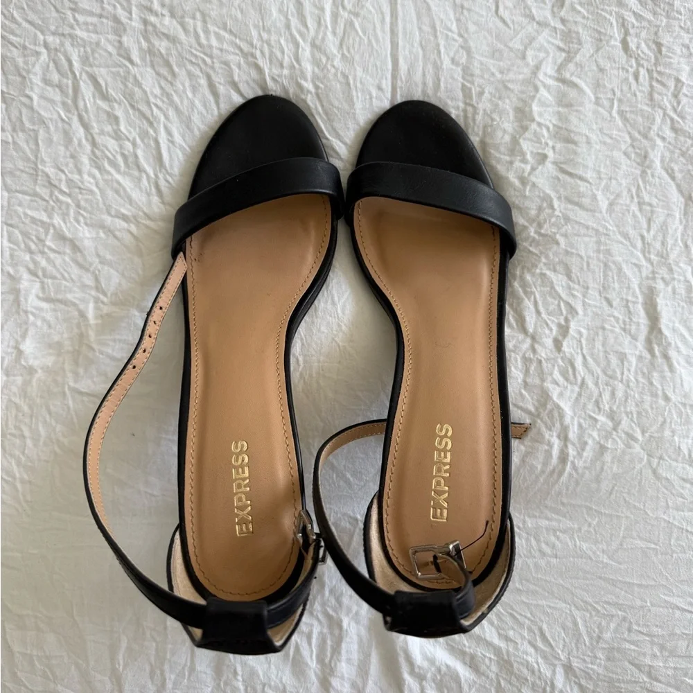 Express heels - Picture 3 of 4
